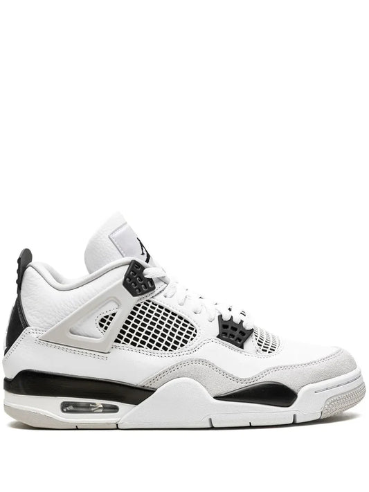 Jordan 4 - Military blacks